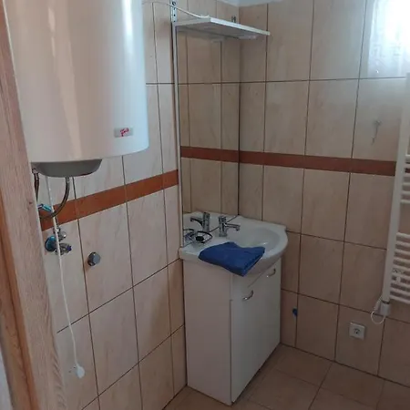 Yvette Apartmanhaz Cserkeszőlő