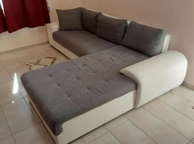 Yvette Apartmanhaz Hotel *